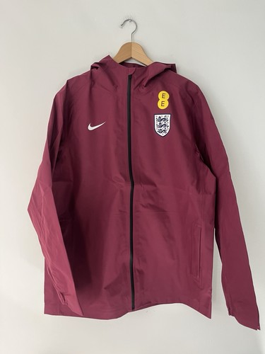 England 2024 staff issued - staff,